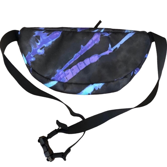 VOLCOM Black/Blue/Purple, Fanny Pack, 12.5” X 6.5” - Picture 4 of 8